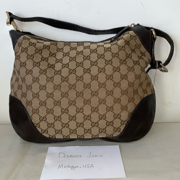 07 Pre Owned Authentic GUCCI GG Charlotte Canvas Shoulder Hobo Bag 211810.497717 - Picture 1 of 12